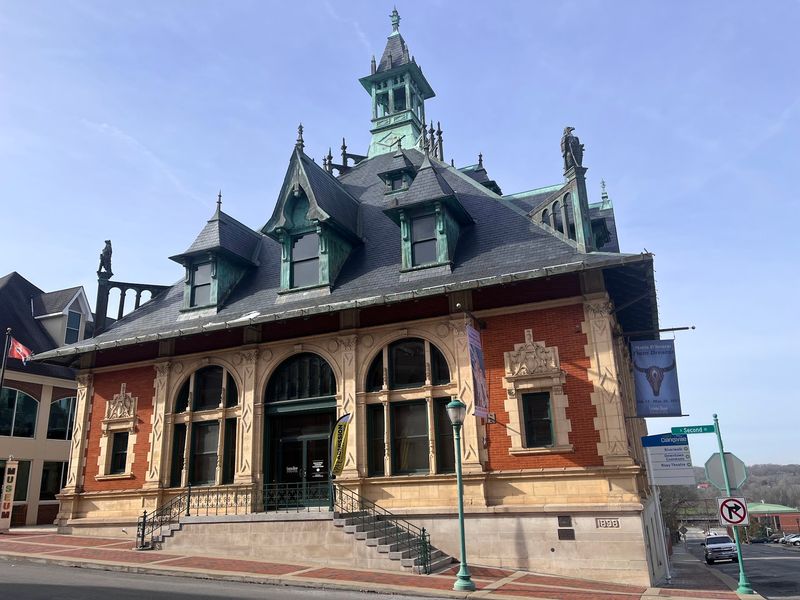 Customs House Museum and Cultural Center, Clarksville Customs House Museum and Cultural Center, Clarksville