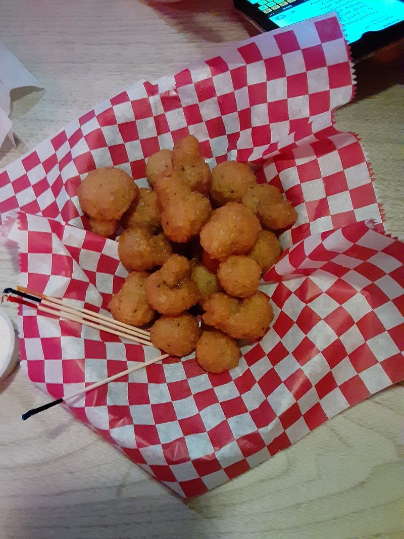 Deep-Fried Mushrooms Worth Ordering as an Appetizer Deep-Fried Mushrooms Worth Ordering as an Appetizer