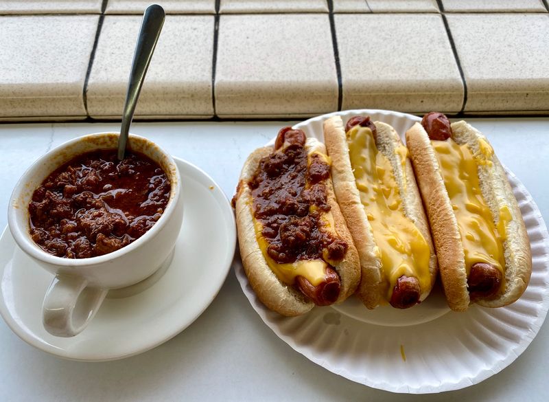 Deep-Fried Rippers As The Main Event