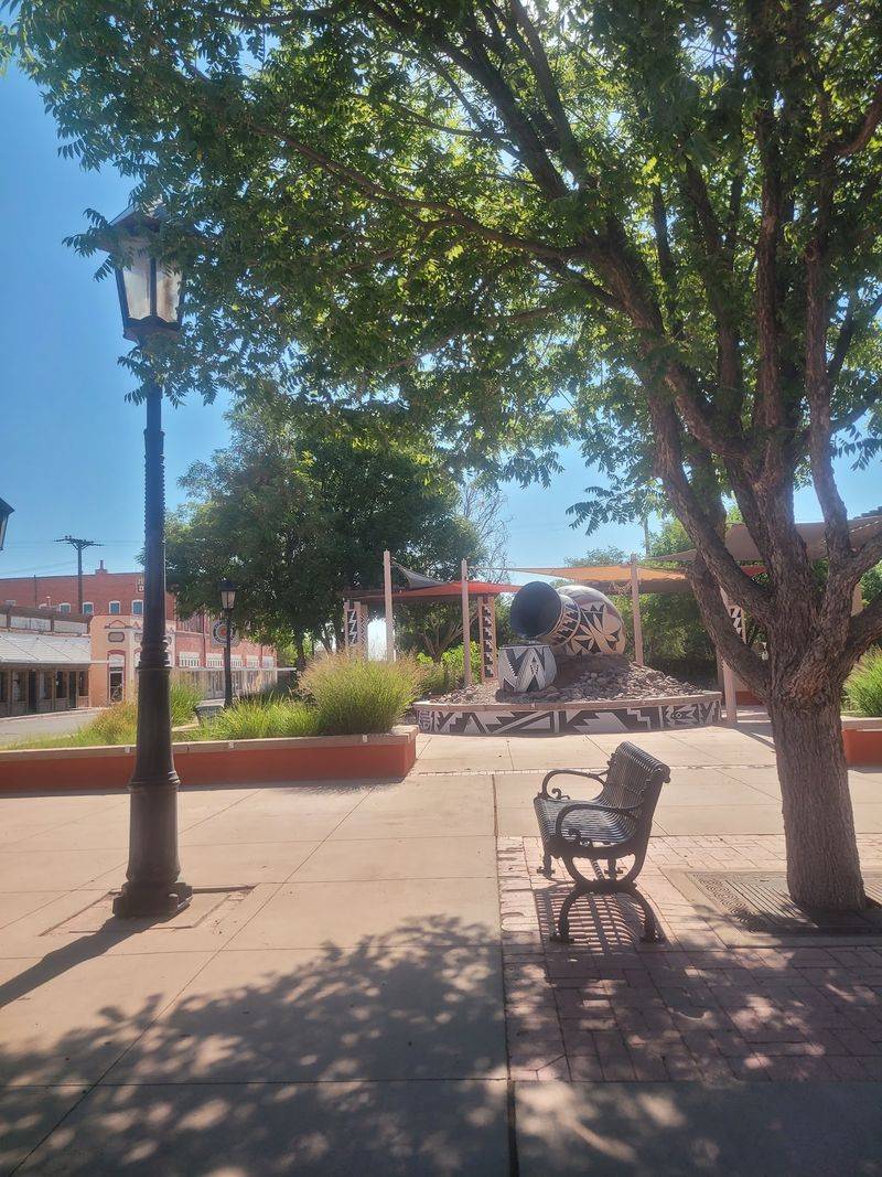 Deming, New Mexico, Races Live Ducks Through Town