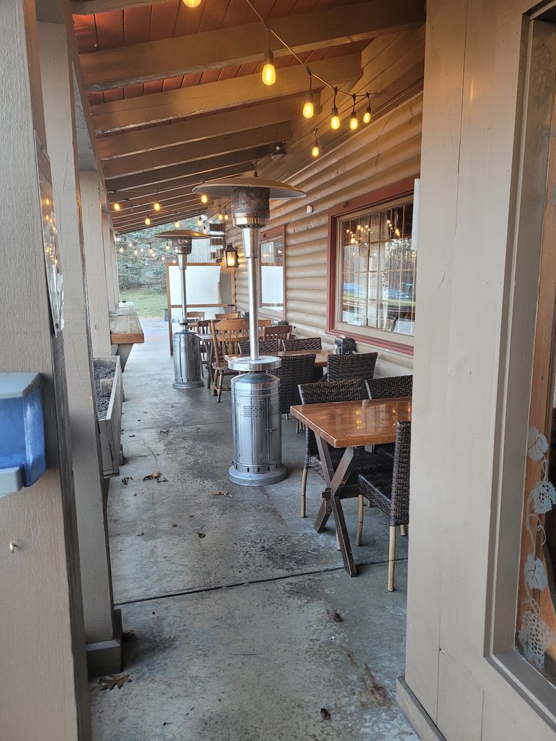 Dog-Friendly Dining on the Covered Patio Dog-Friendly Dining on the Covered Patio