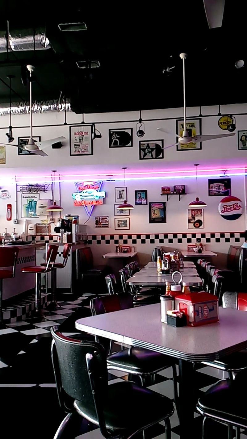 Doo Wop Diner, Wildwood, NJ Doo Wop Diner, Wildwood, NJ