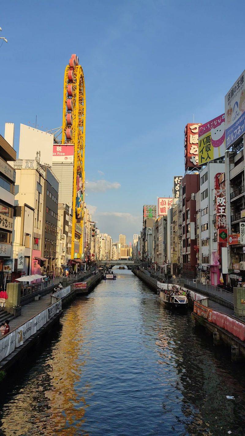 Dotonbori, Osaka, Japan Dotonbori, Osaka, Japan