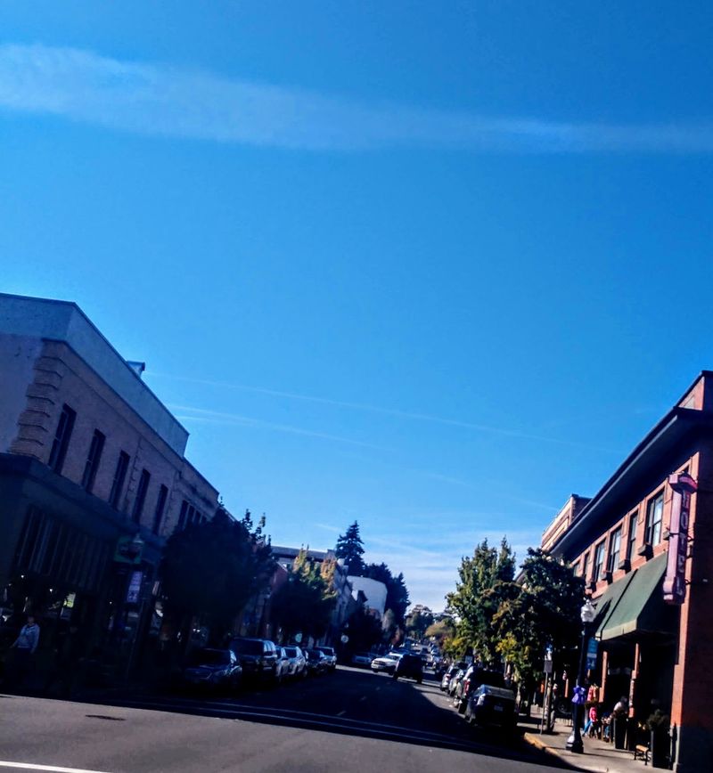Downtown Hood River: Surprisingly Lively for a Town This Size Downtown Hood River: Surprisingly Lively for a Town This Size