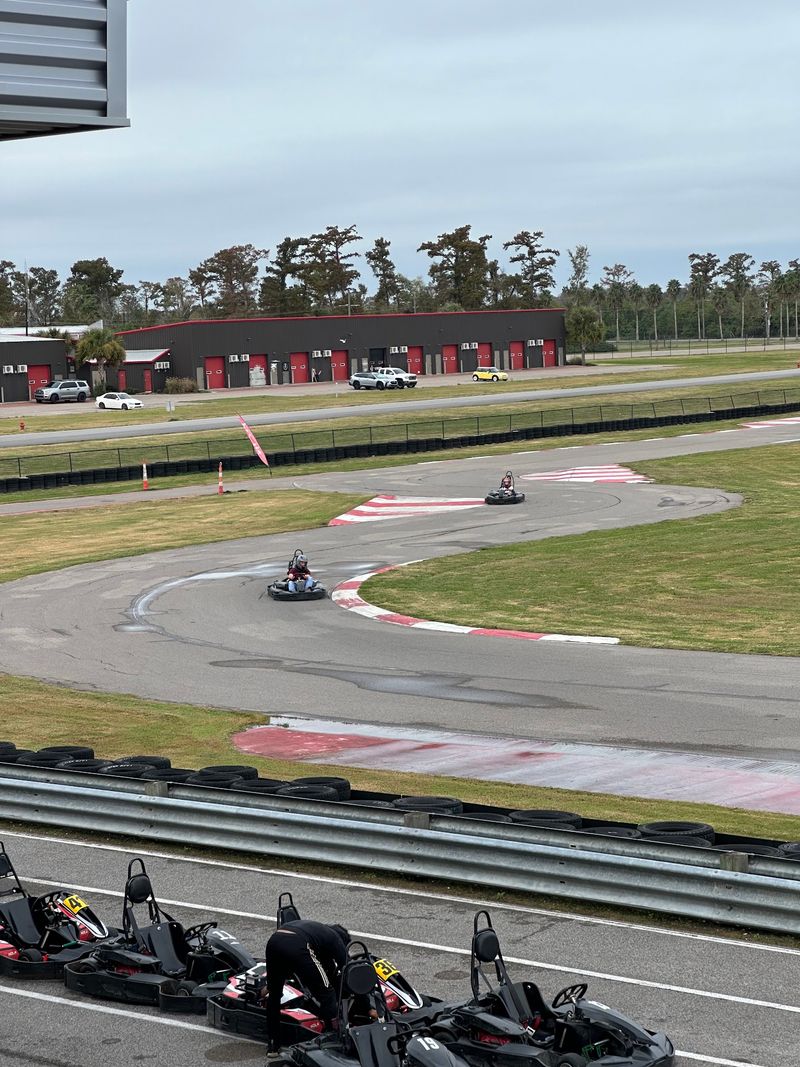 Driving Classes For Beginners And Enthusiasts