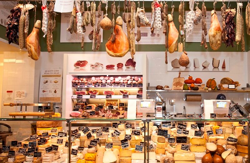 Eataly NYC Flatiron: Italian Market, Restaurants, And Counters In One Place