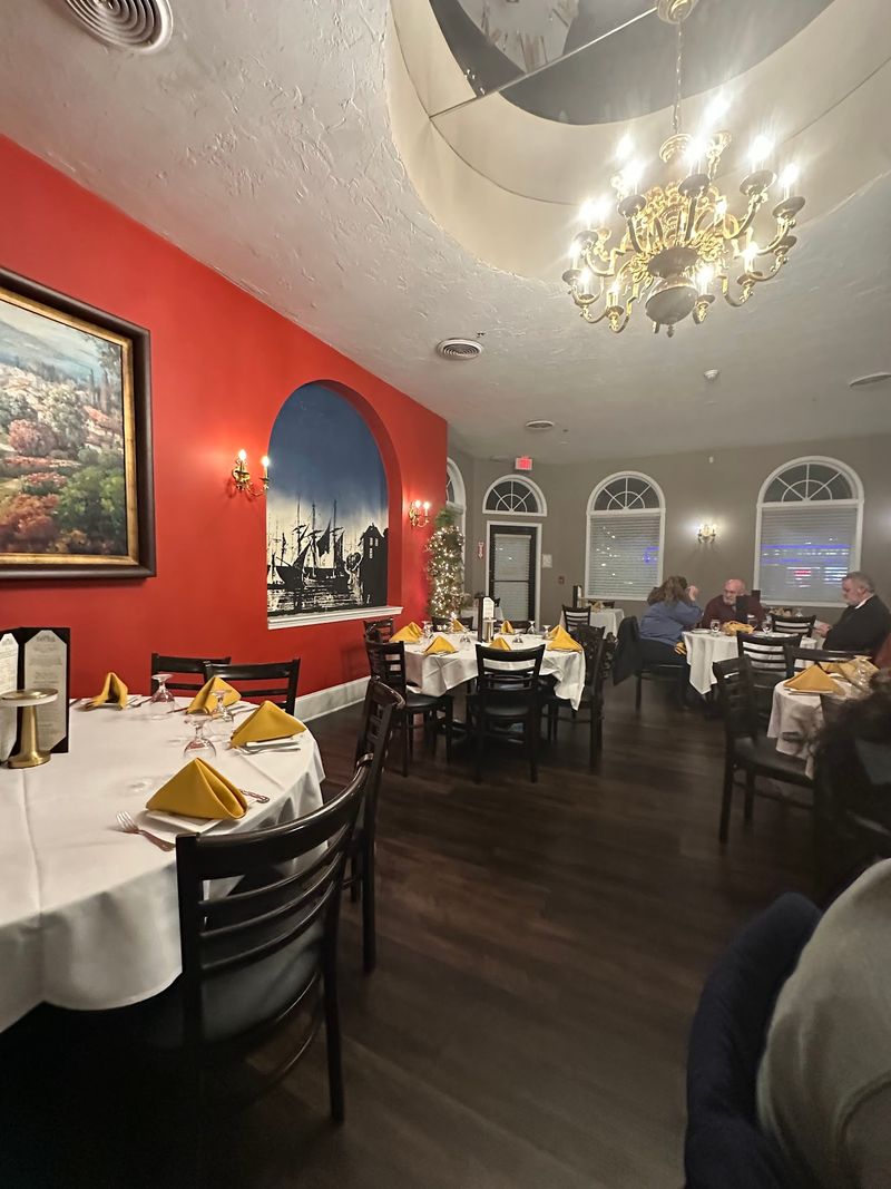 Estoril Restaurant, Fall River