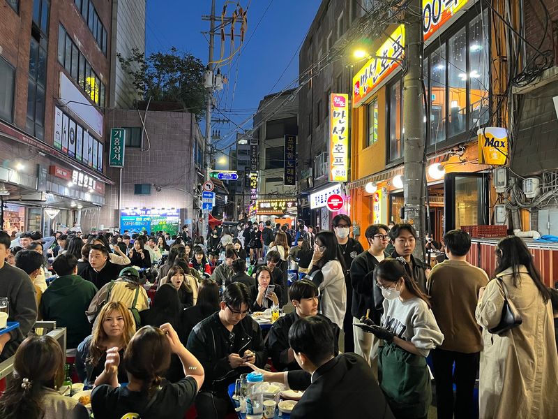 Euljiro Nogari Alley, Seoul, South Korea Euljiro Nogari Alley, Seoul, South Korea