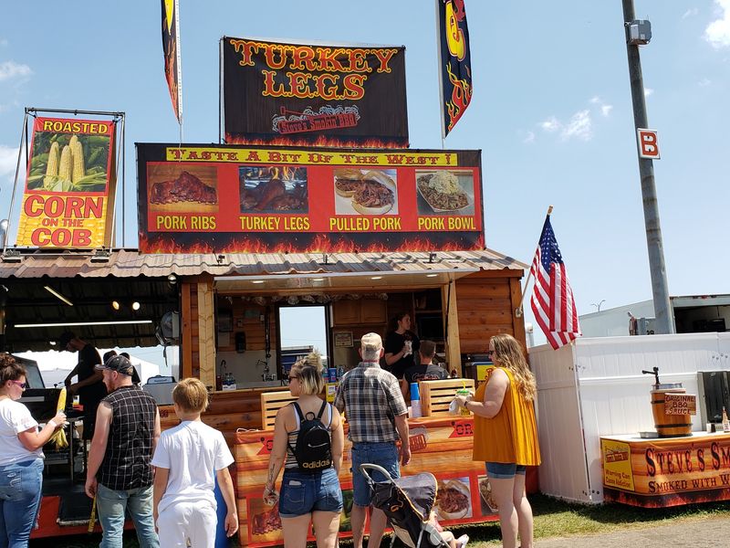 Fair Food That Earns Its Reputation: What to Eat and What Not to Skip