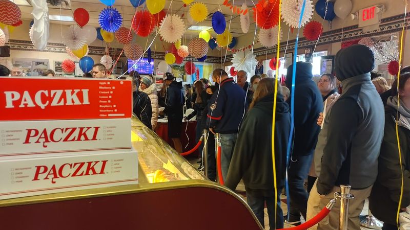 Fat Tuesday and the Paczki Season Frenzy Fat Tuesday and the Paczki Season Frenzy