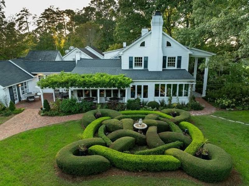 Fearrington House Inn - Pittsboro, North Carolina Fearrington House Inn - Pittsboro, North Carolina