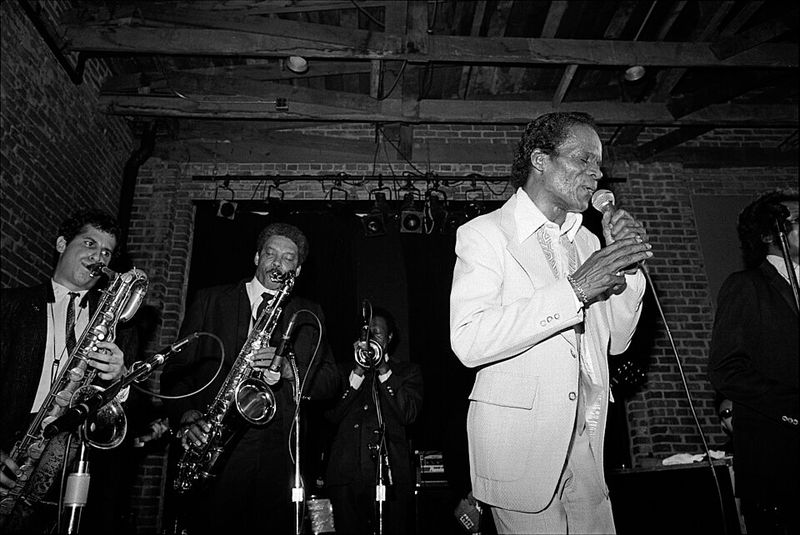 Finger Poppin' Time by Hank Ballard and The Midnighters