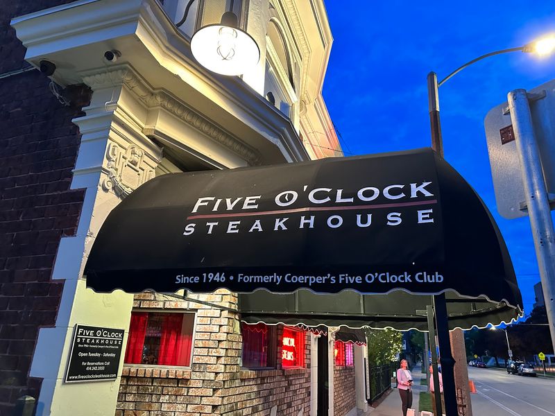 Five O'Clock Steakhouse, Milwaukee, Wisconsin Five O'Clock Steakhouse, Milwaukee, Wisconsin