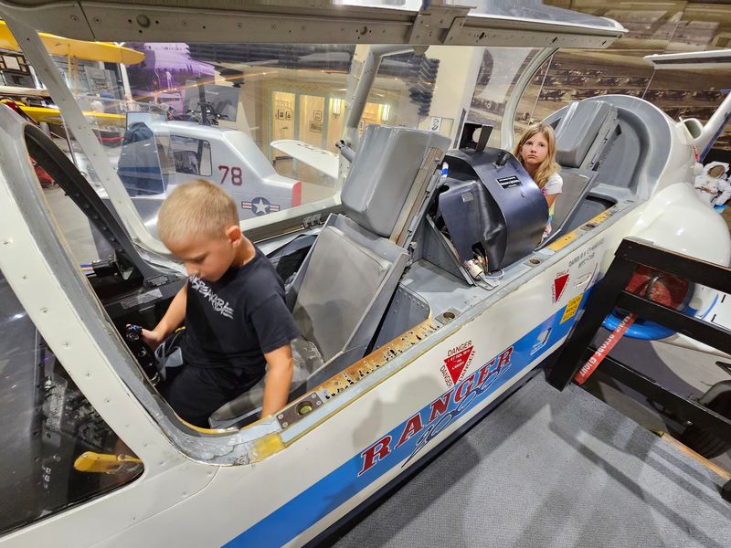 Flight Simulators and Hands-On Experiences
