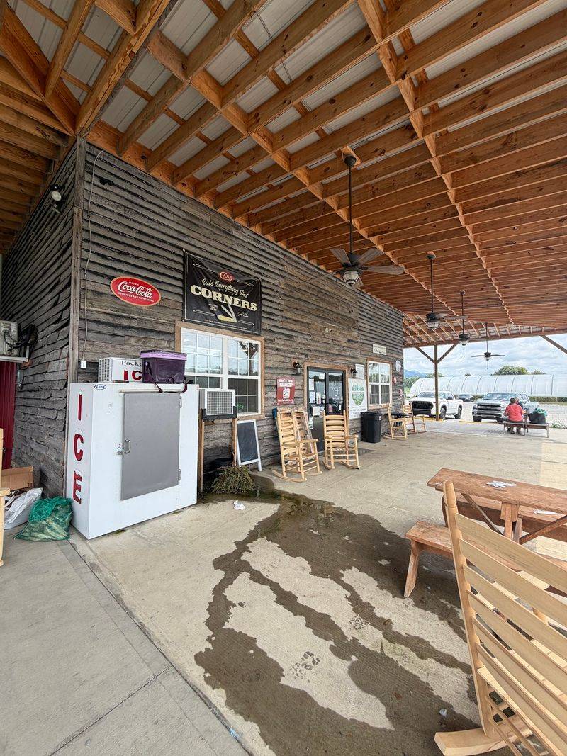 Food Trucks, Craft Fairs, and Vendor Events Food Trucks, Craft Fairs, and Vendor Events