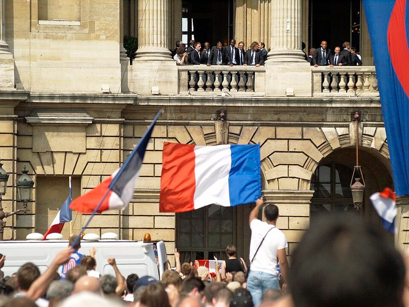 France - 2 Titles France - 2 Titles