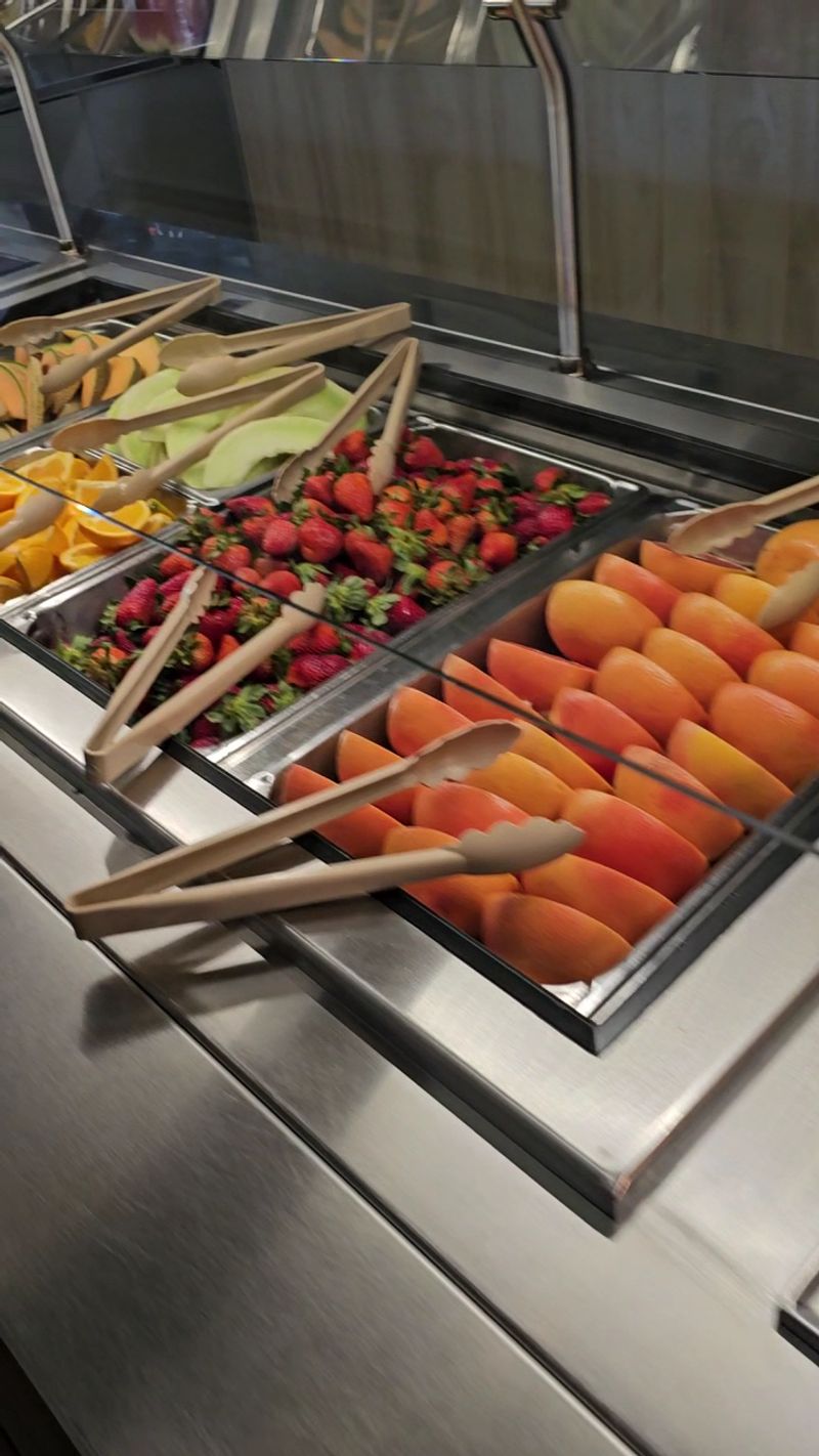 Fresh Fruit Straight Off the Line Fresh Fruit Straight Off the Line