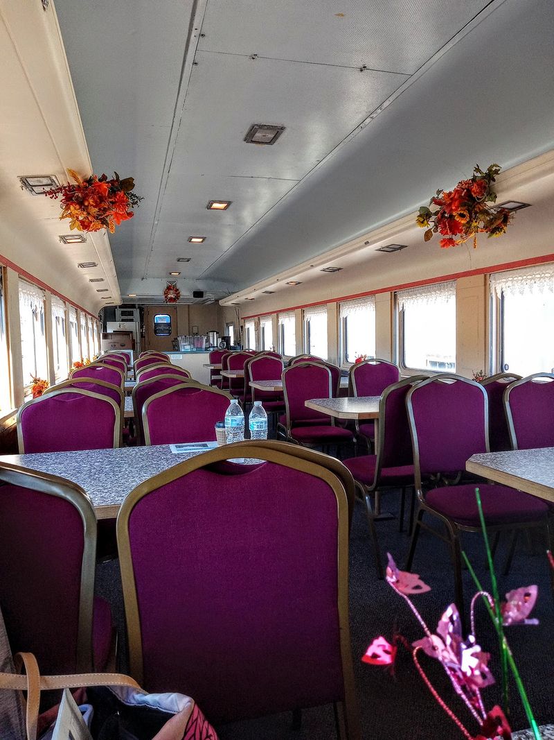 Fresh Lunches Served On the Rails Fresh Lunches Served On the Rails
