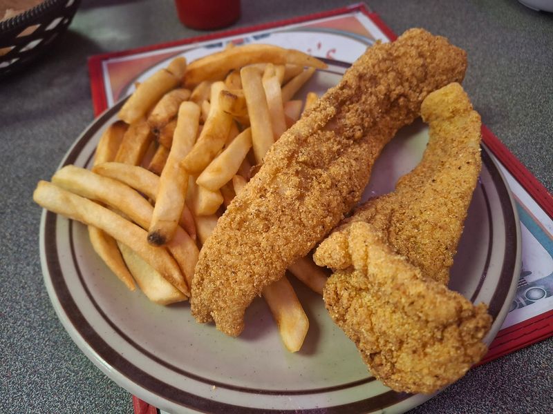 Fried Catfish, Onion Rings, and the Lunch Menu Fried Catfish, Onion Rings, and the Lunch Menu