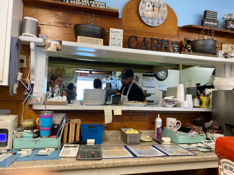 Friendly Faces Behind the Counter Friendly Faces Behind the Counter