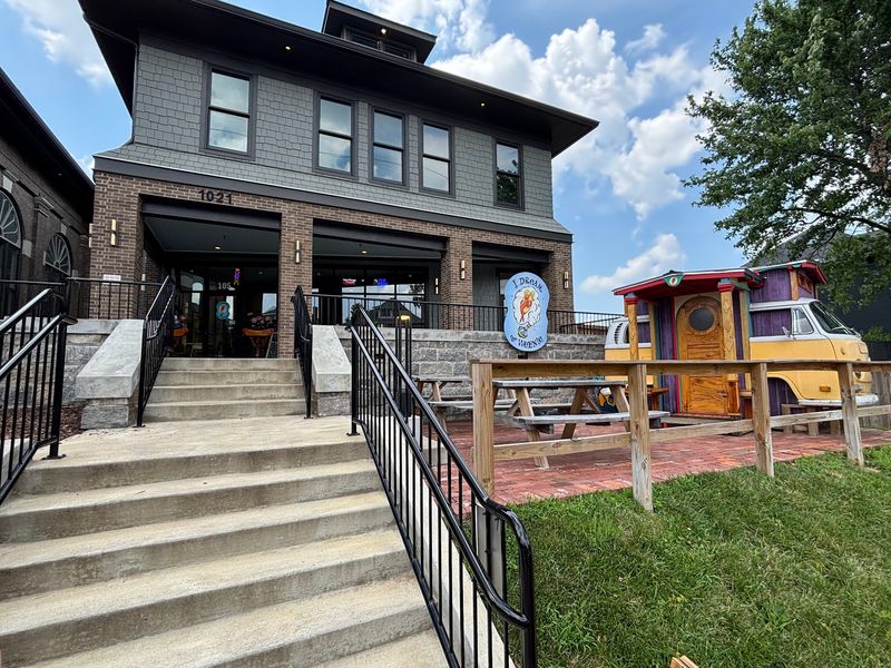 From a Tiny Bus to a Beloved Brick-and-Mortar From a Tiny Bus to a Beloved Brick-and-Mortar