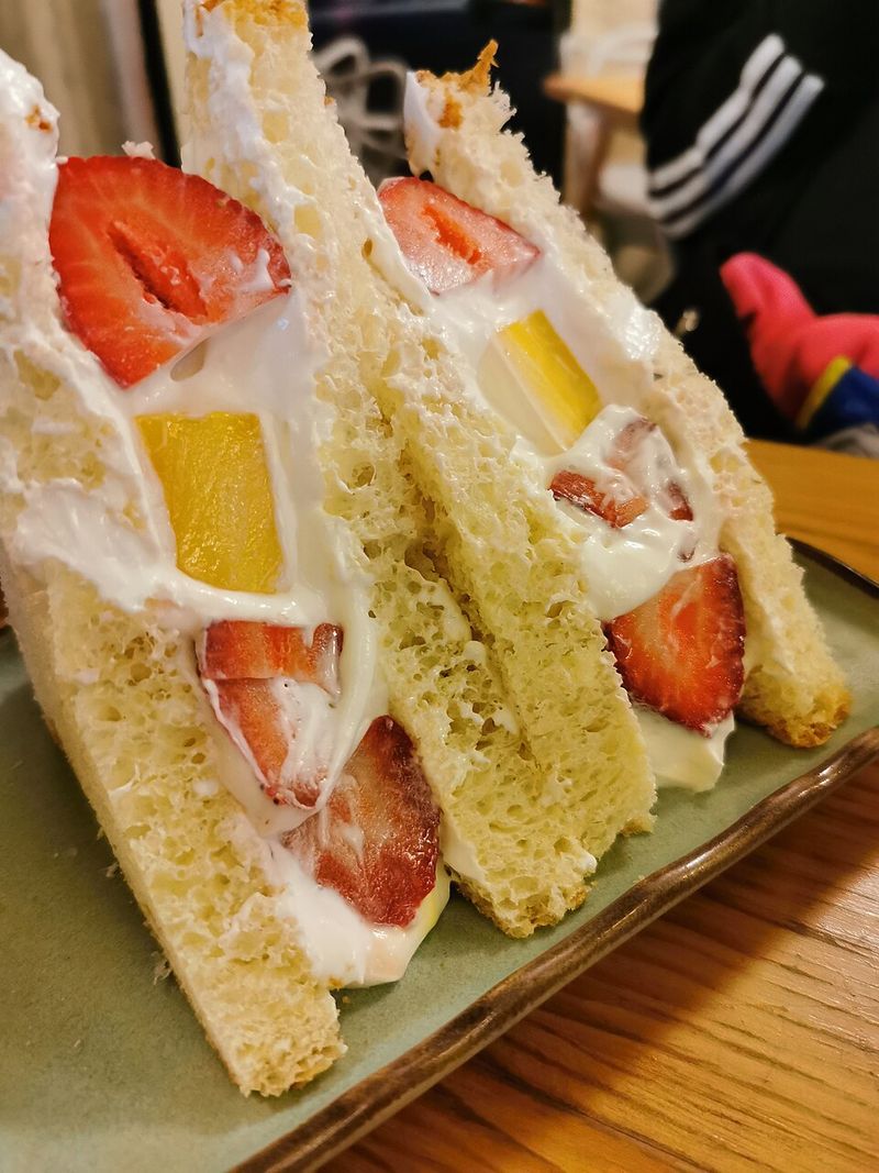 Fruit Sando - Japan Fruit Sando - Japan