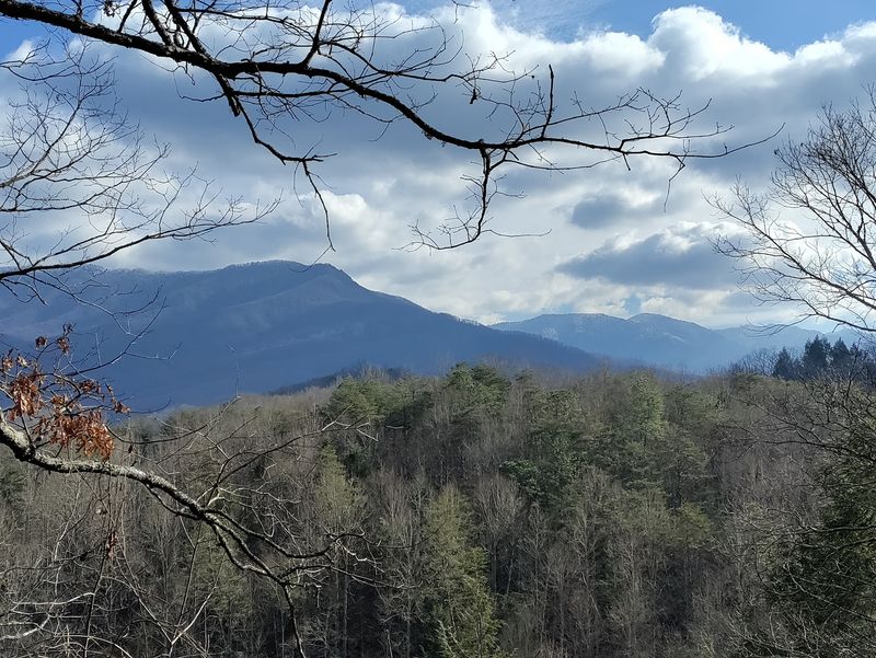 Gatlinburg Without the Gatlinburg Crowds