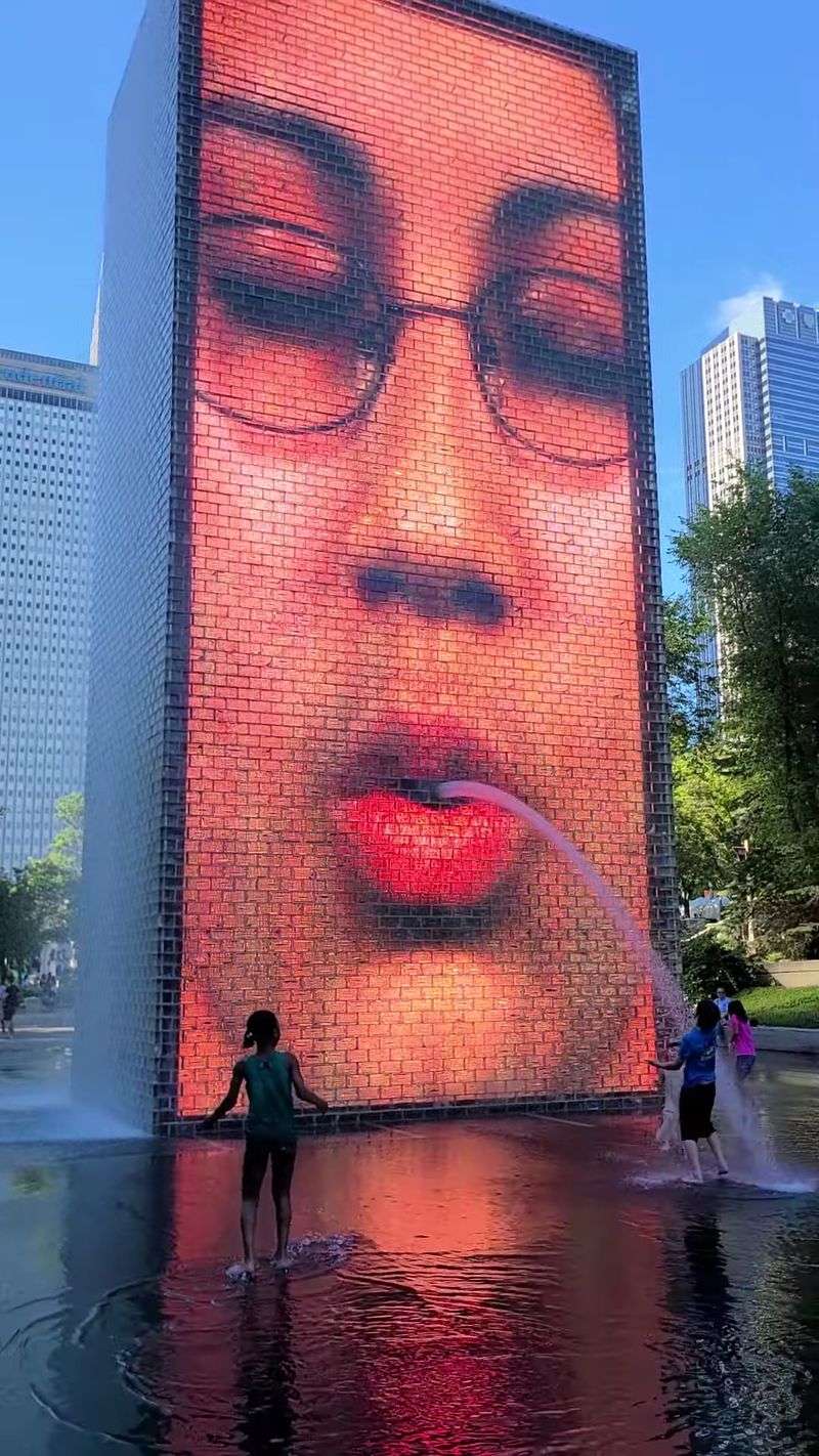 Giant LED Towers Display Real Chicagoans