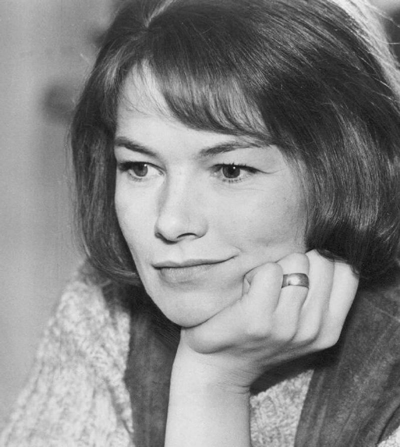 Glenda Jackson Glenda Jackson