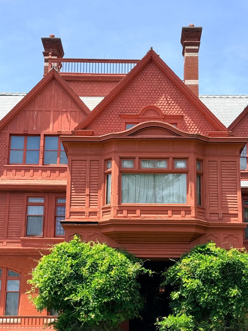 Glenmont, the Edison Home, and Access Limits Glenmont, the Edison Home, and Access Limits