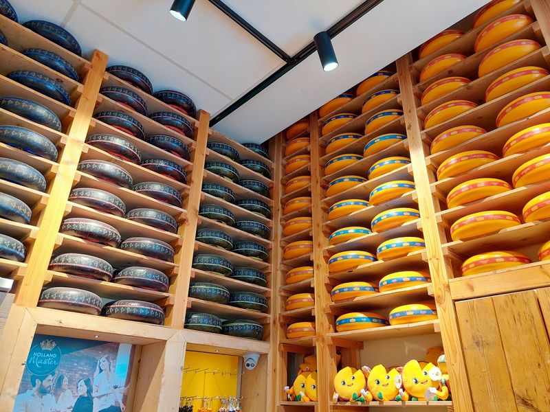 Gouda Cheese Experience, Gouda, Netherlands Gouda Cheese Experience, Gouda, Netherlands
