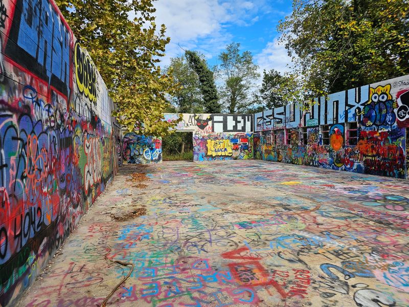 Graffiti, Photos, and Careful Feet Graffiti, Photos, and Careful Feet