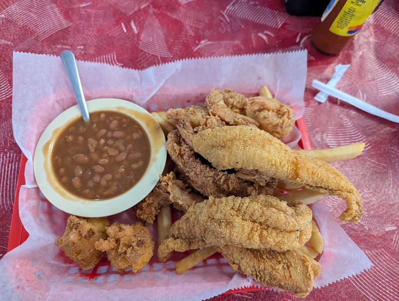 Grampa's Catfish House, North Little Rock, Arkansas