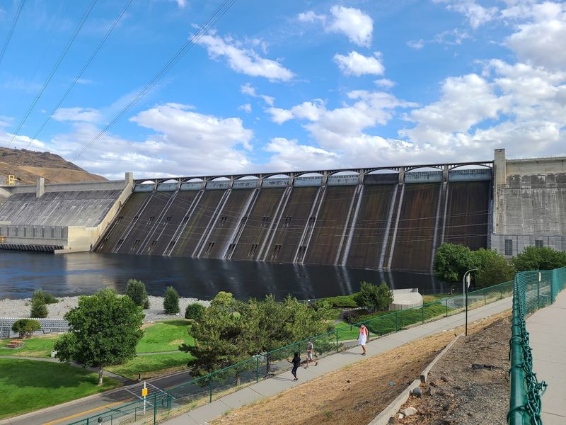 Grand Coulee Dam, Grand Coulee, Washington Grand Coulee Dam, Grand Coulee, Washington