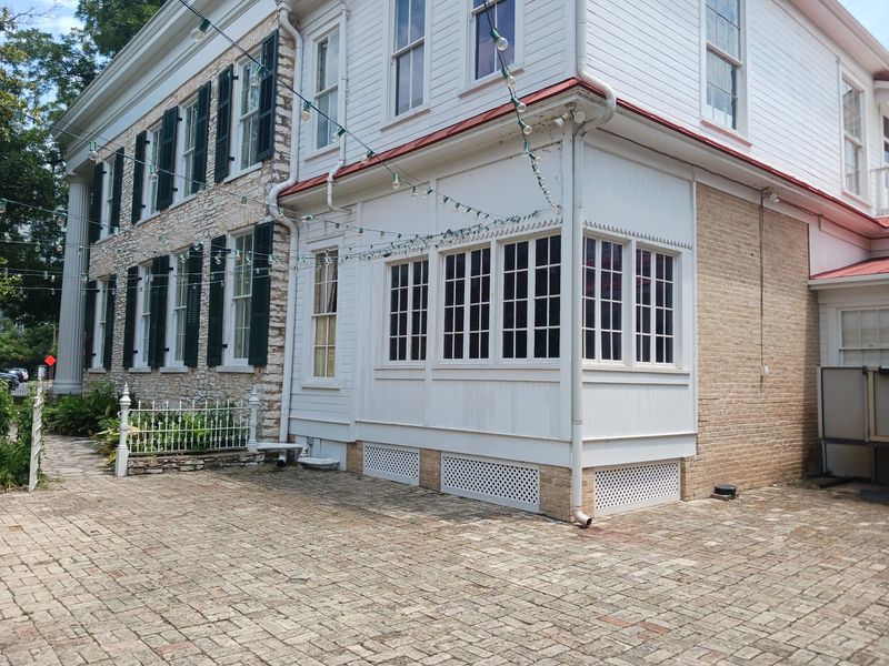 Greek Revival Architecture Up Close