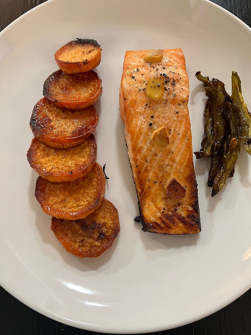 Grilled Salmon (Shiozake)