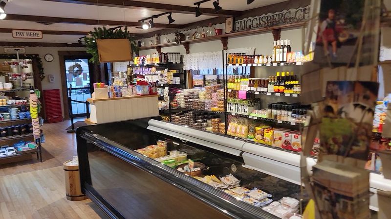 Guggisberg Cheese, Millersburg Guggisberg Cheese, Millersburg