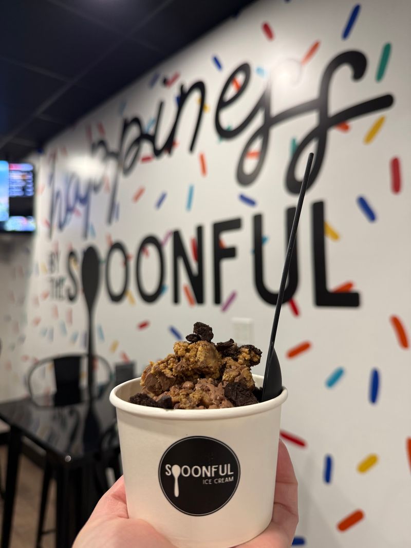 Happy Hour Deals That Make a Great Thing Even Better Happy Hour Deals That Make a Great Thing Even Better