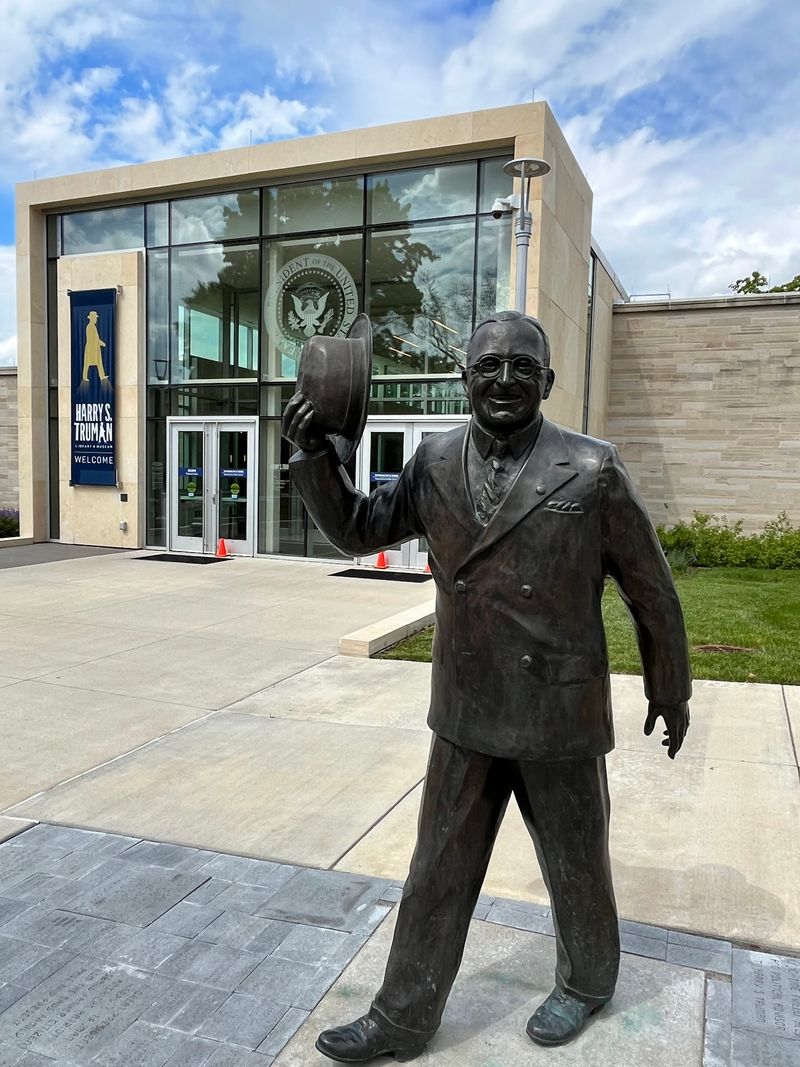 Harry S. Truman Presidential Library & Museum, Independence, Missouri Harry S. Truman Presidential Library & Museum, Independence, Missouri