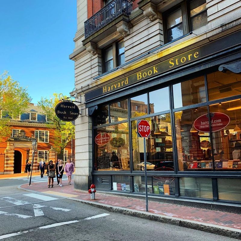 Harvard Book Store, Cambridge