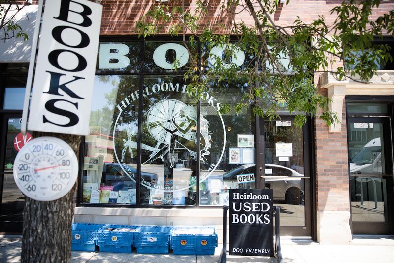 Heirloom Books (Chicago) Heirloom Books (Chicago)