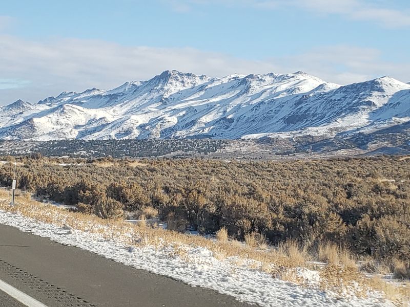 Highway 395 Through California's Eastern Sierra