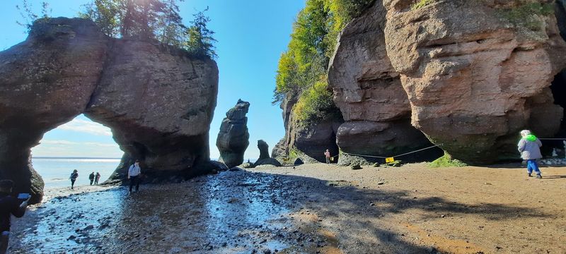 Hopewell Rocks, New Brunswick, Canada Hopewell Rocks, New Brunswick, Canada