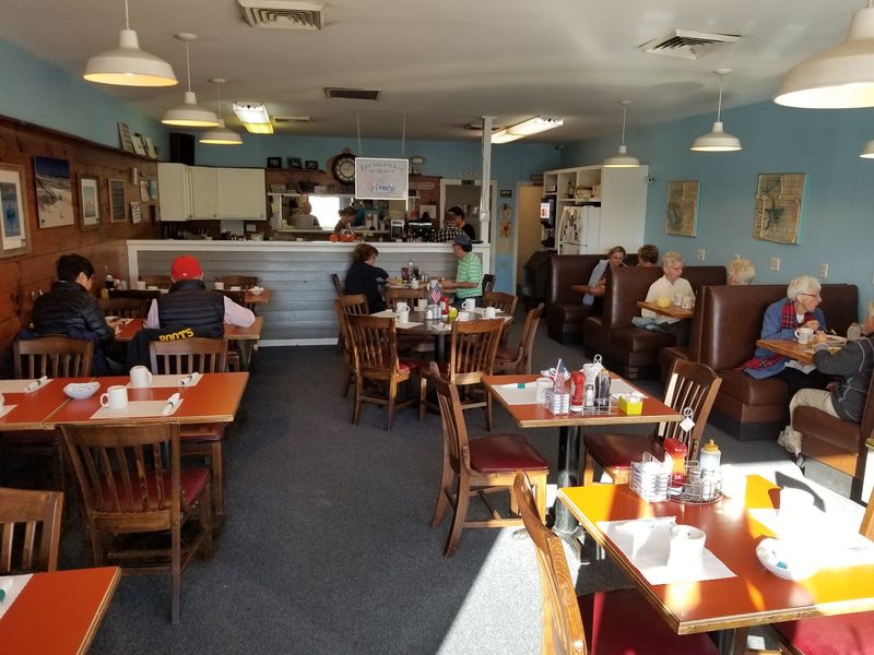 How a Humble Diner Won Over the Cape How a Humble Diner Won Over the Cape