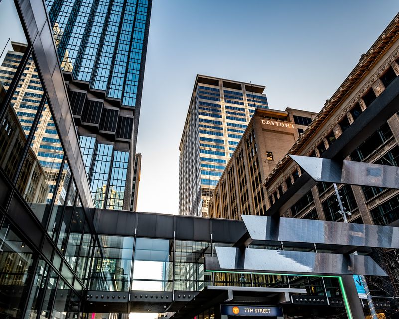 How the Crystal Court Connects to Marquette Hotel How the Crystal Court Connects to Marquette Hotel