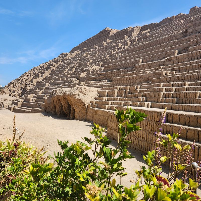 Huaca Pucllana, Lima, Peru Huaca Pucllana, Lima, Peru