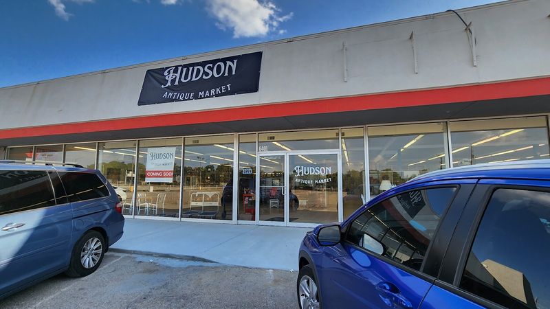 Hudson Antique Market, Wichita, Kansas