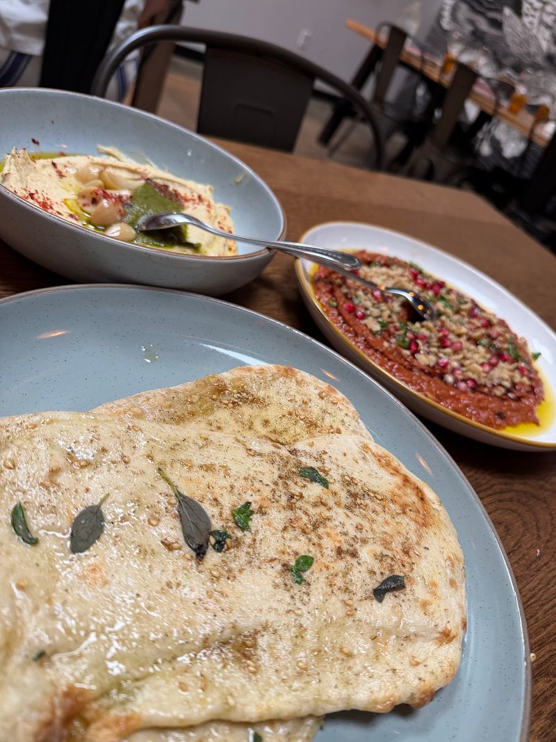 Hummus So Good It Becomes the Whole Conversation