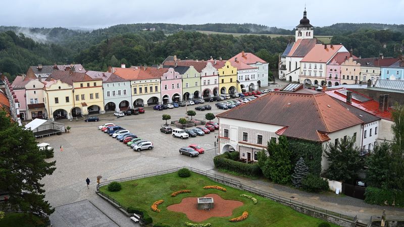 Husovo Namesti, Nove Mesto nad Metuji, Czechia Husovo Namesti, Nove Mesto nad Metuji, Czechia