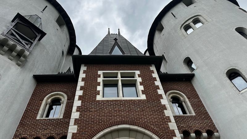 Is Castle Gwynn Worth Your Weekend? Is Castle Gwynn Worth Your Weekend?